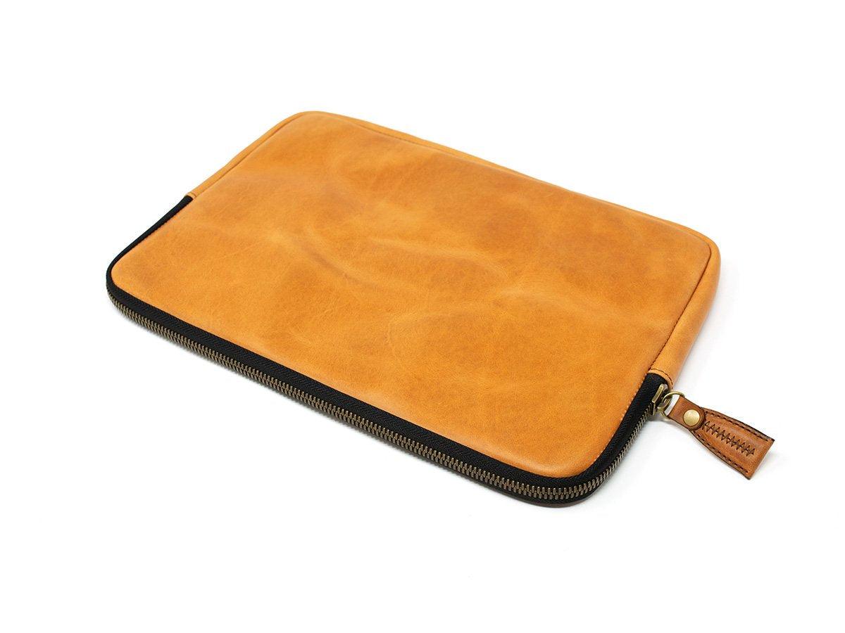 Milwaukee Leather Macbook Case - Natural