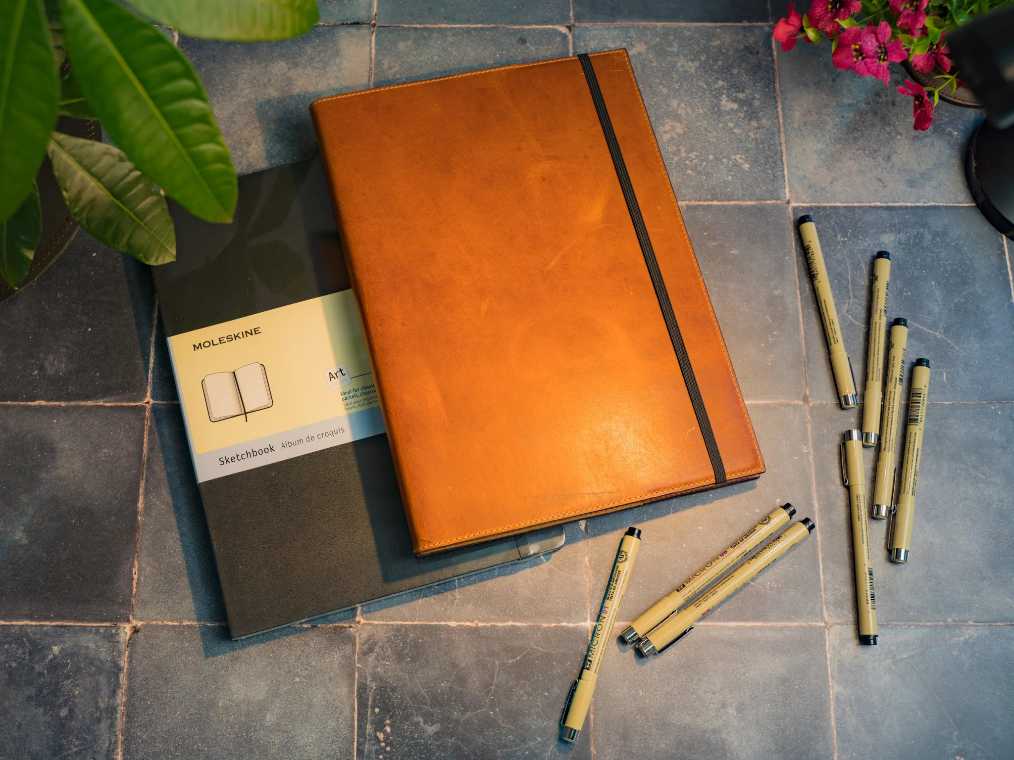 Milwaukee Leather Moleskine Art Plus Sketchbook - Natural