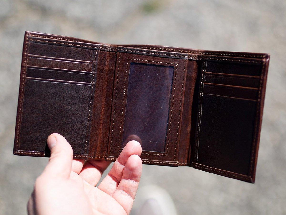 Milwaukee Leather Trifold Wallet - Chestnut