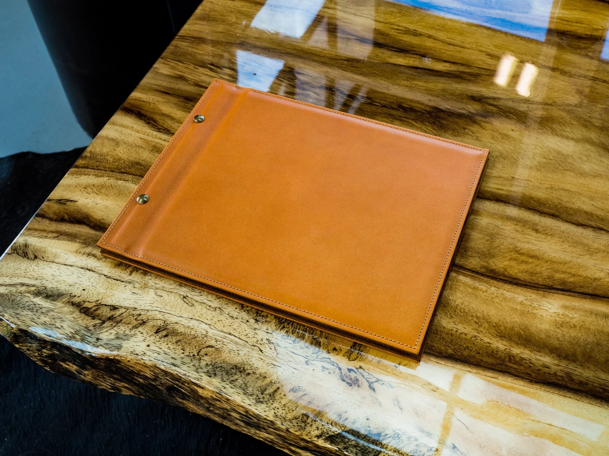 Leather Wedding Guest Book Arrow - Image 3