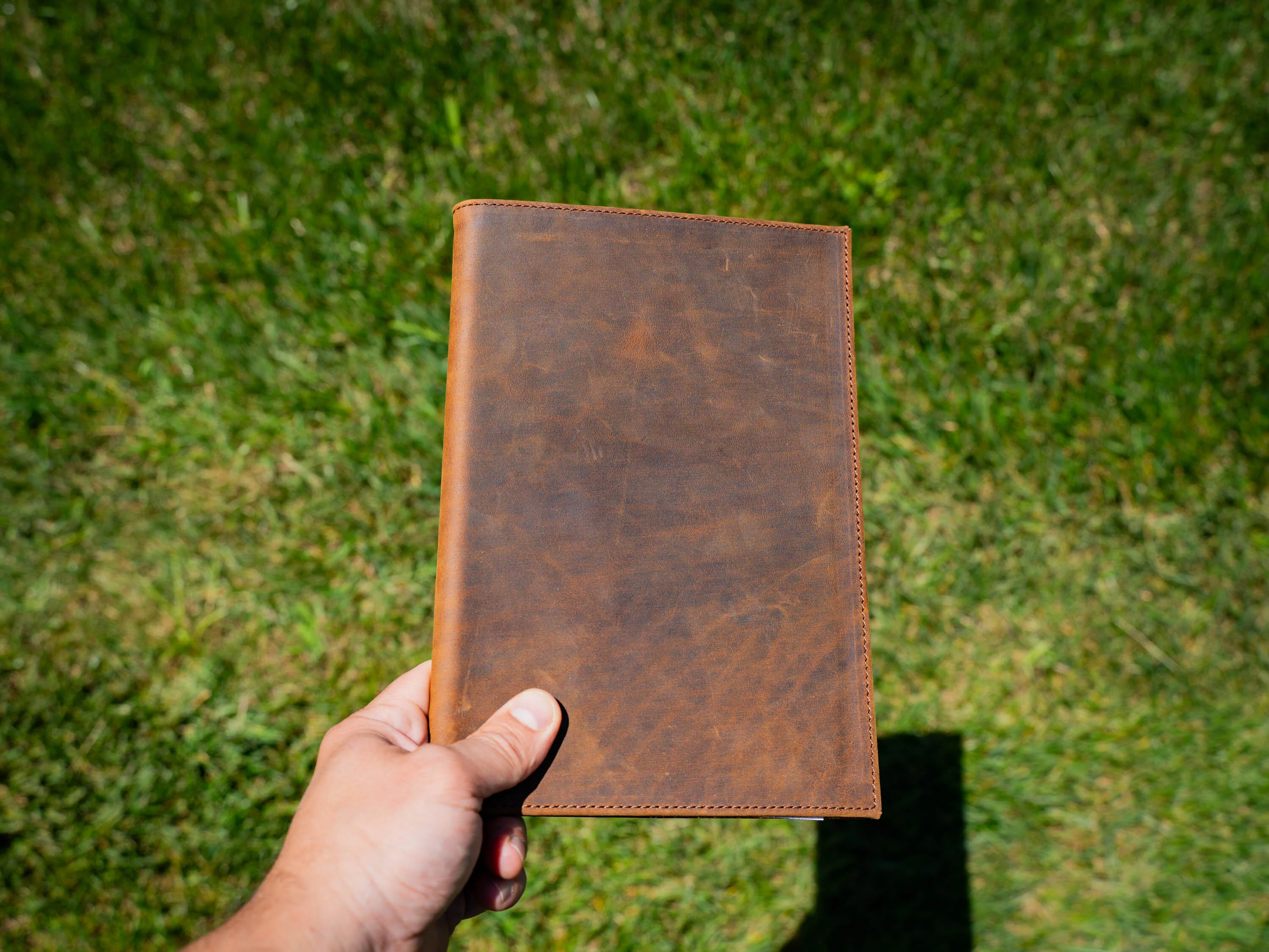 Trail Horse Leather Hardcover Menu with Corners - Walnut